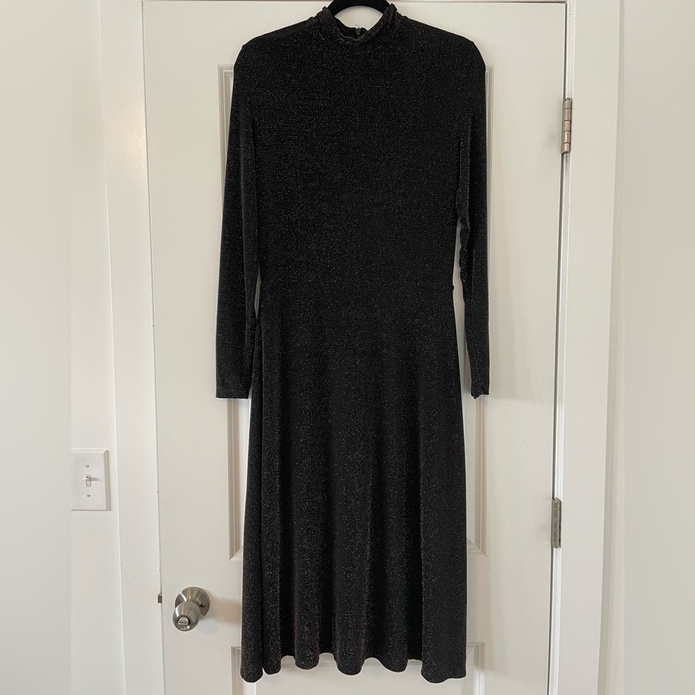 Metallic black and gold dress!